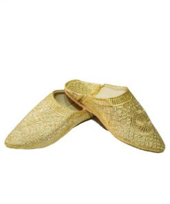 Traditional babouche slipper