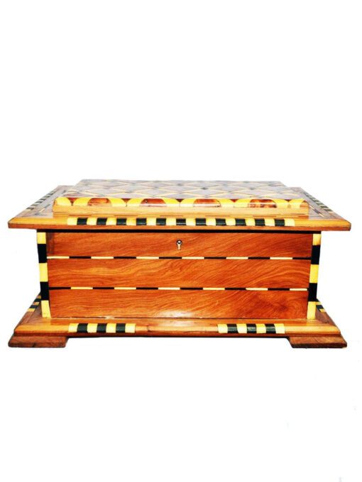 Chessboard box