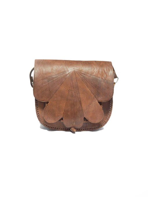 Bag Flower Leather - Beautiful Moroccan calfskin flower bag with adjustable strap. BIYADINA leather goods, an artisanal know-how