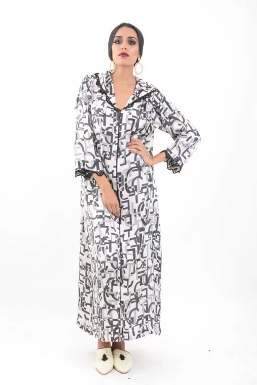 Modern Djellaba The traditional fashion - Moroccan modern Djellaba long sleeves, with hood. Worked with a pretty printed satin