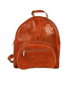 Round backpack in calfskin with pocket