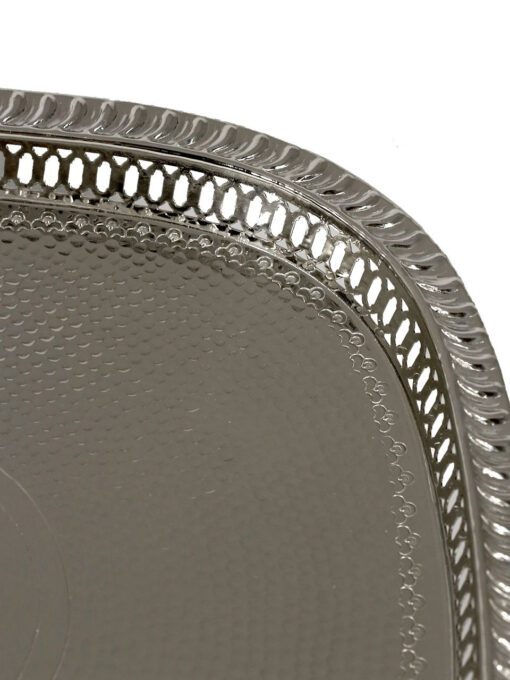 Rectangular tray in silver metal