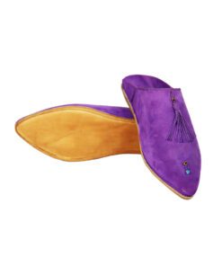 Pointed suede slipper with pompons and pearls
