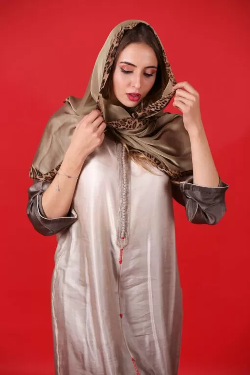 Beige Djellaba with beige and red sfifa