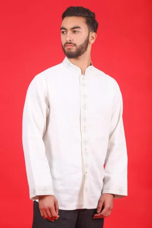 Chemise traditionnelle beige